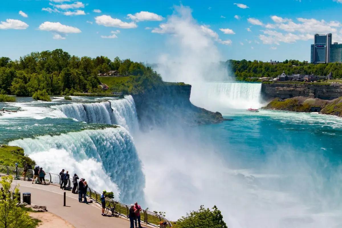 Niagara Falls